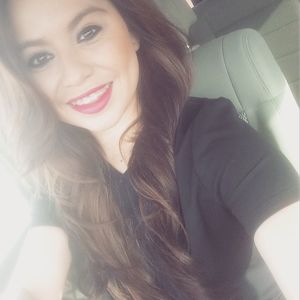 Meet your Posher, Hillary