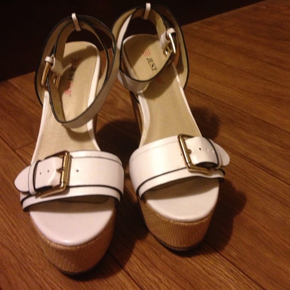 Wedge sandals