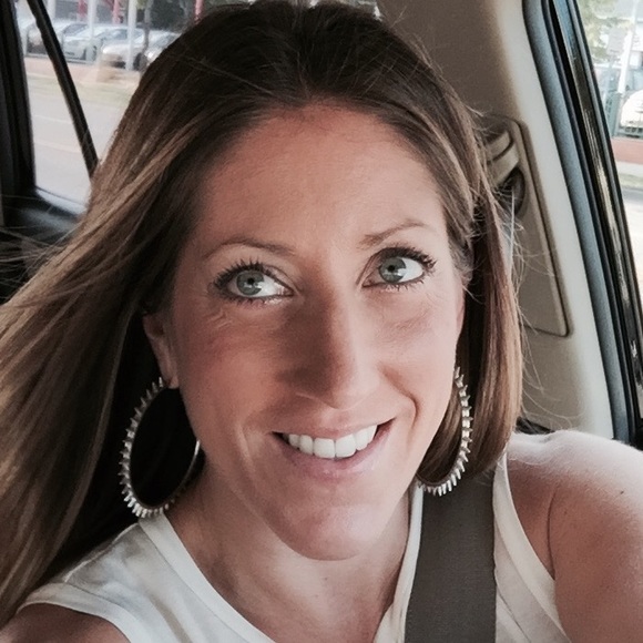 Meet your Posher, Vicki