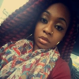 Meet your Posher, Jasmine