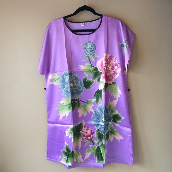 BRAND NEW 90% silk vibrant purple sleepwear