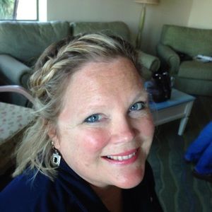 Meet your Posher, Cathy