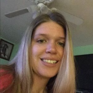 Meet your Posher, Tori