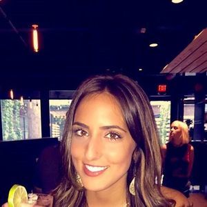 Meet your Posher, Alexandra