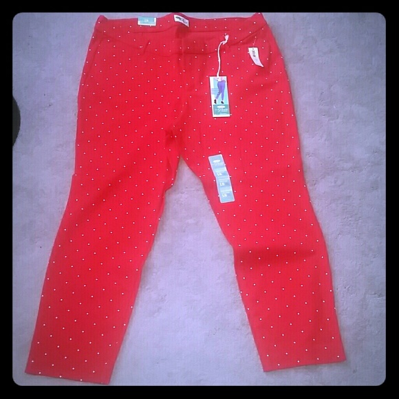 Old Navy Pants - Cute Old Navy Pixie pants
