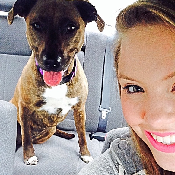 Meet your Posher, Kellsey - Picture 4 of 4