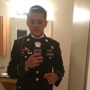 Meet your Posher, Adrian