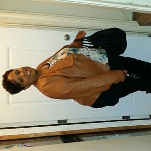 Meet your Posher, Curtina