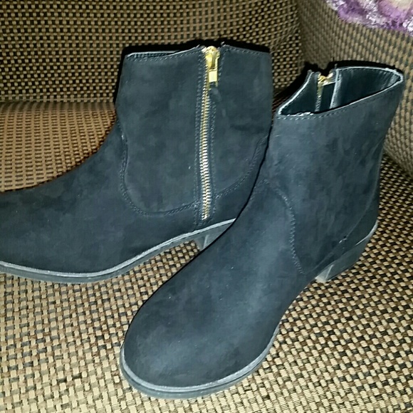 Ankle boots
