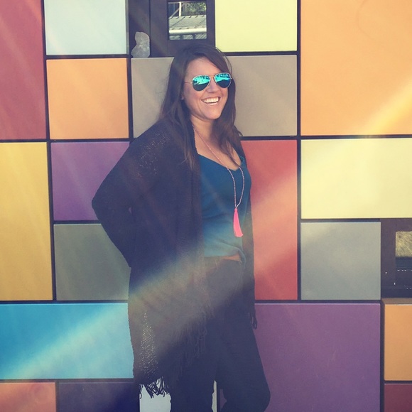 Meet your Posher, Jill - Picture 3 of 3