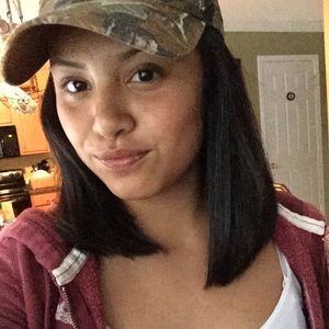 Meet your Posher, Kaitlynn