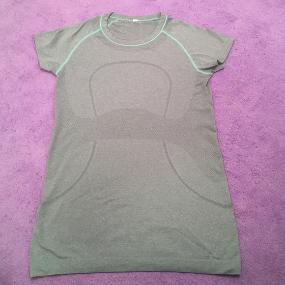 Lululemon swiftly tech scoop neck shirt