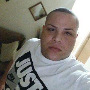 Meet your Posher, Carlos