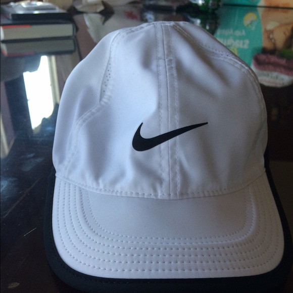 Featherlight Nike hat