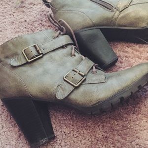 ✨NEW✨ Ankle Boots