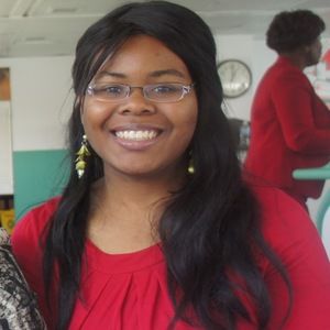 Meet your Posher, Carla