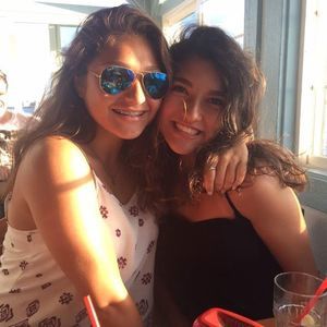 Meet your Posher, Candy