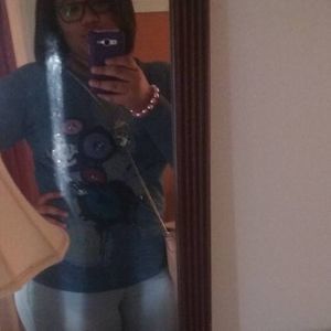 Meet your Posher, Lia