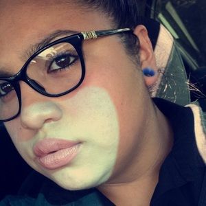 Meet your Posher, Rocio