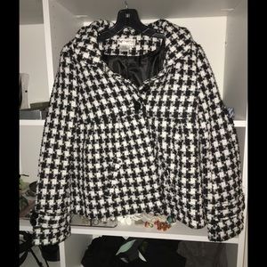 Houndstooth Boucle Blazer