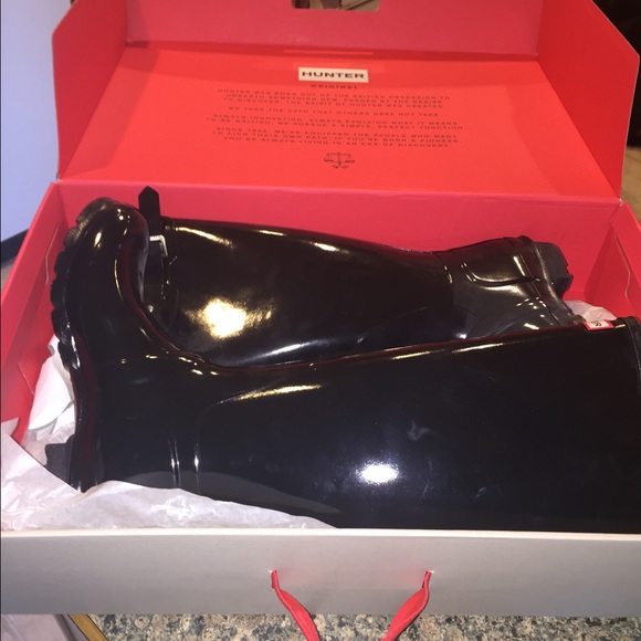 Hunters size 9