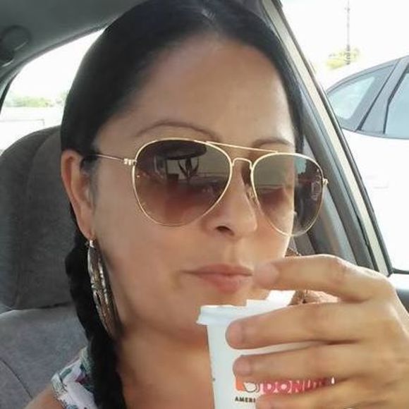 Meet your Posher, Lilly sntgo