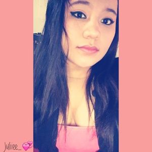 Meet your Posher, Julissa