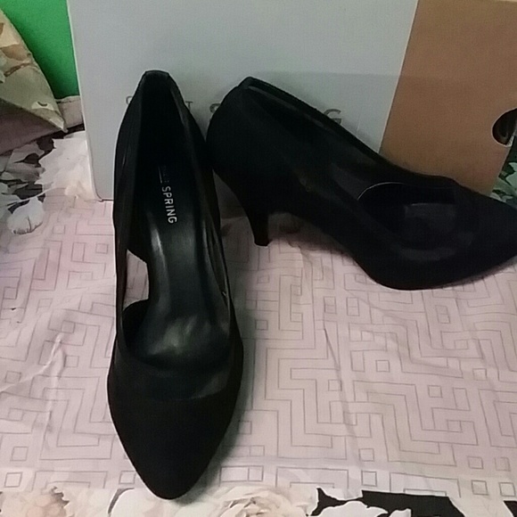 Brand new call it spring heels