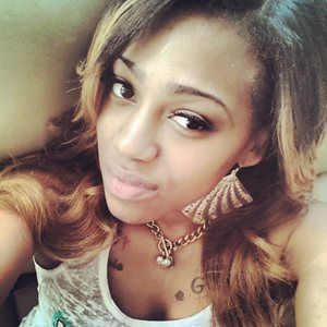 Meet your Posher, Taneka