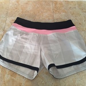Lululemon shorts bundled w/ purple Lulu racerback