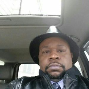 Meet your Posher, Kenneth