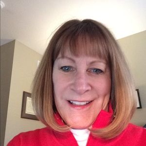 Meet your Posher, Denise