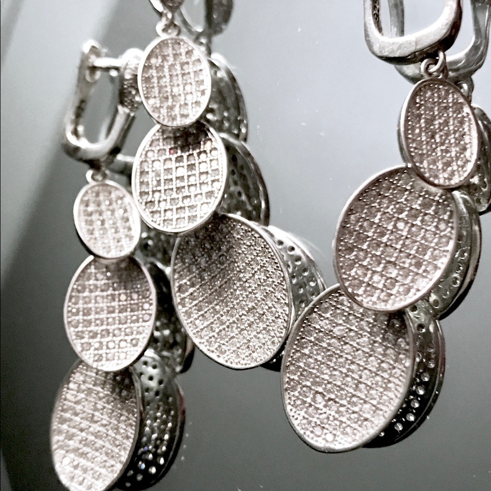 Flash sale!! Stunning Sterling Silver necklace set