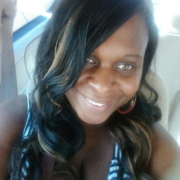 Meet your Posher, Nikita