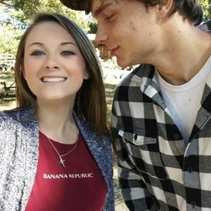 Meet your Posher, Breanna