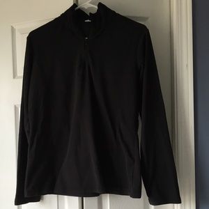 Black 1/2 zip Columbia fleece