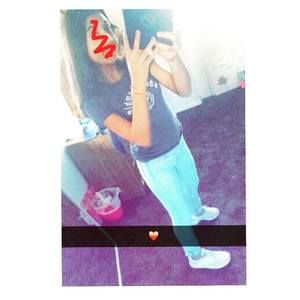 Meet your Posher, Leslie