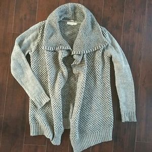 Slouchy, grey cardigan