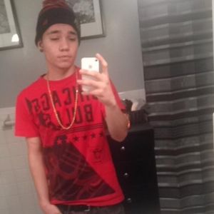 Meet your Posher, Ethan