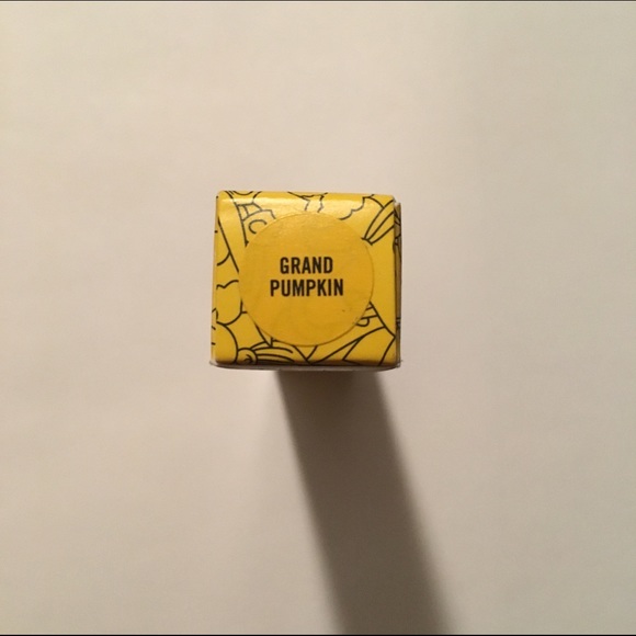 New MAC Simpson Grand Pumpkin Lipglass - Picture 5 of 6