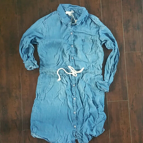 Denim dress