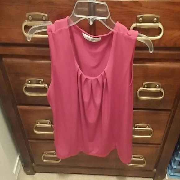 Jones career tank