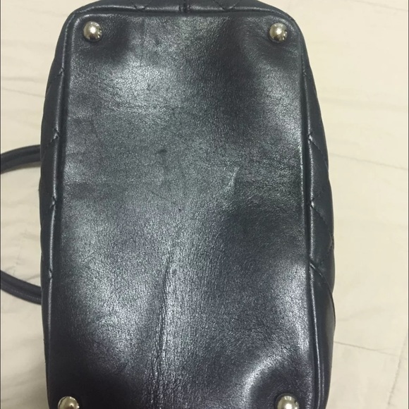 Chanel handbag - Picture 3 of 4