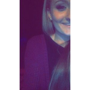 Meet your Posher, Melanie