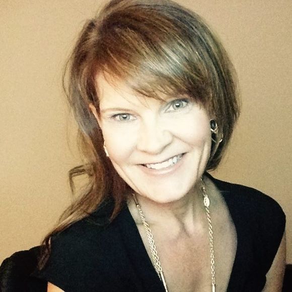 Meet your Posher, Jane - Picture 3 of 3