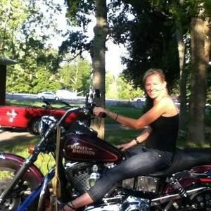 Meet your Posher, Kandi