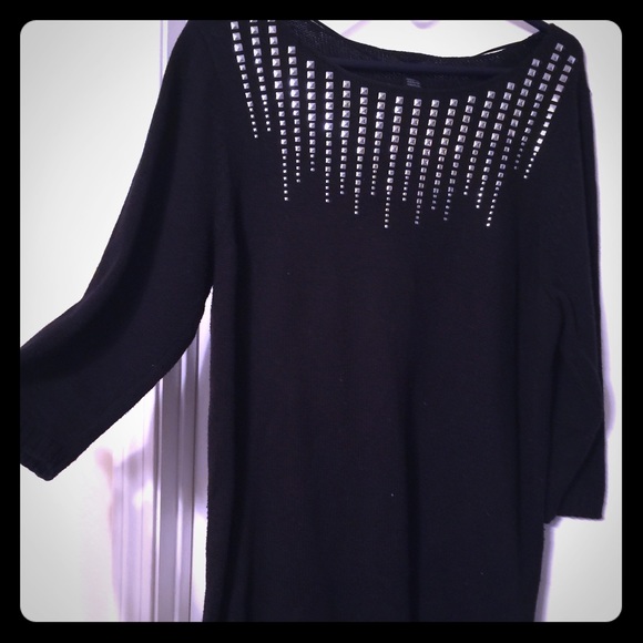 Black long sweater w/ metal embellishment plus