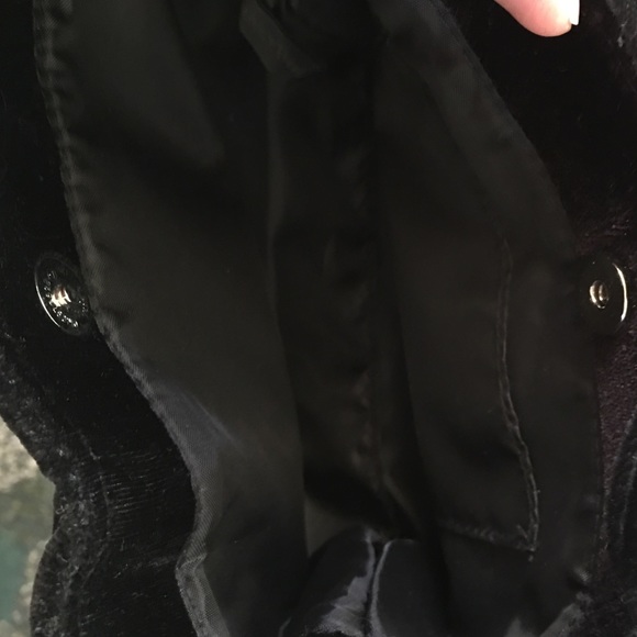Small velvet purse. Never used. - Picture 2 of 4