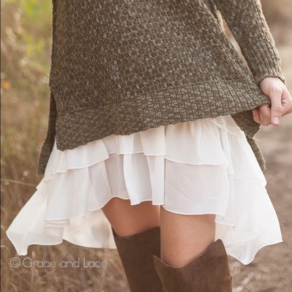 ~SOLD~ Chiffon High-low dress/shirt extender - Picture 1 of 4