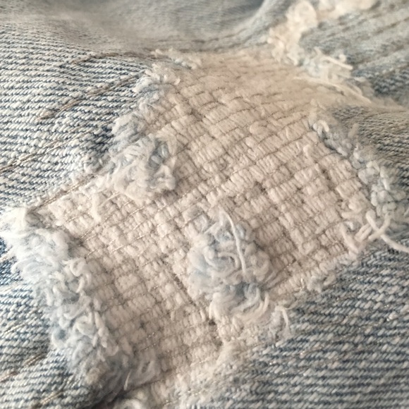 Blue jeans from Forever 21 size 29 on sale. - Picture 3 of 4